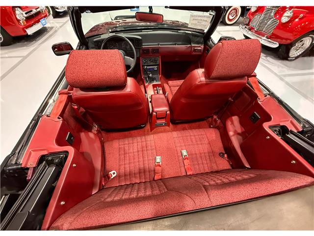 1989 Ford Mustang 5.0 LX Convertible (Stk: 241149) in Watford - Image 24 of 30