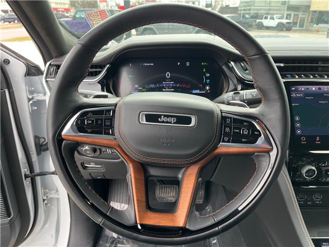 2023 Jeep Grand Cherokee 4xe Summit (Stk: 23-052L) in Sarnia - Image 14 of 32