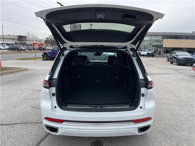 2023 Jeep Grand Cherokee 4xe Summit (Stk: 23-052L) in Sarnia - Image 31 of 32