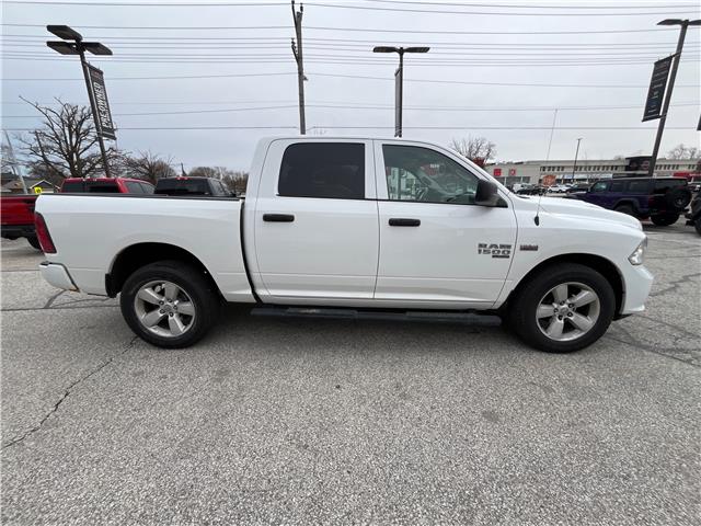 2022 RAM 1500 Classic Tradesman (Stk: 22-075H) in Sarnia - Image 5 of 27