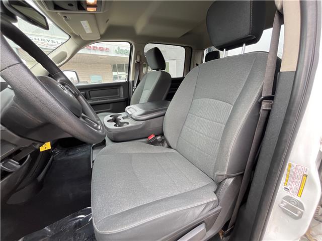 2022 RAM 1500 Classic Tradesman (Stk: 22-075H) in Sarnia - Image 11 of 27