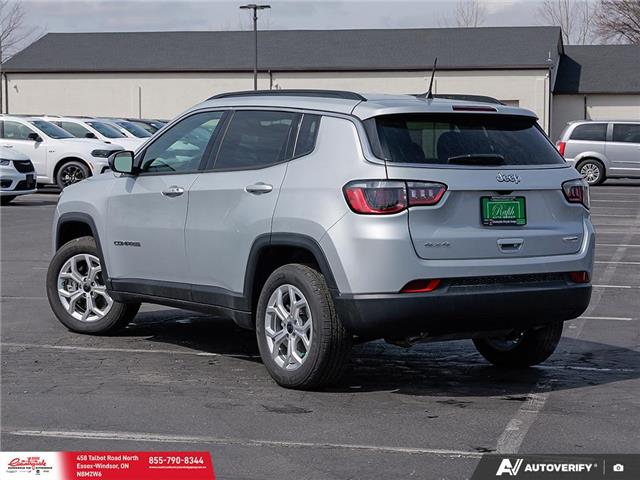 2025 Jeep Compass North (Stk: 252211) in Essex-Windsor - Image 4 of 31