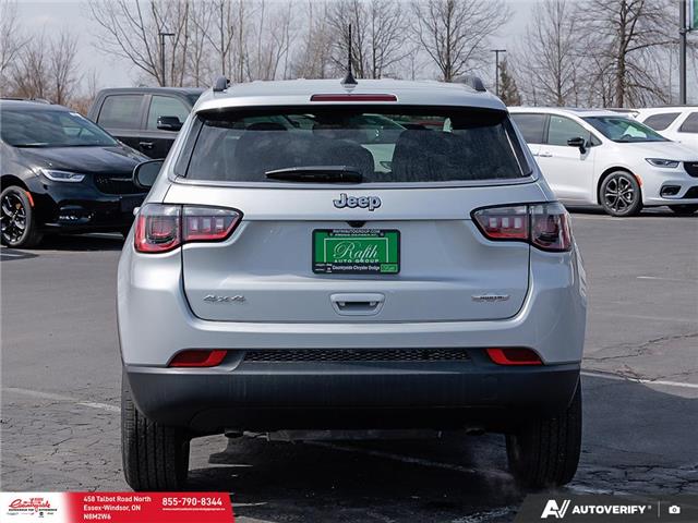 2025 Jeep Compass North (Stk: 252211) in Essex-Windsor - Image 6 of 31