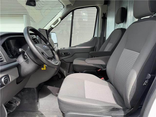 2024 Ford Transit-250 Cargo Base (Stk: 25557A) in London - Image 9 of 20