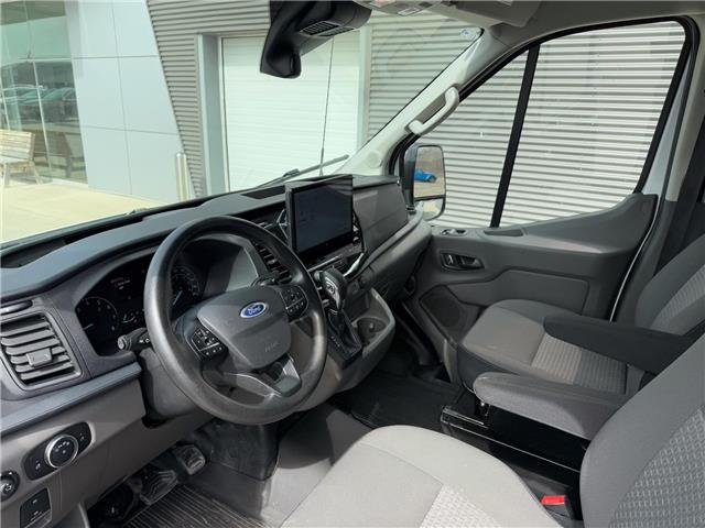 2024 Ford Transit-250 Cargo Base (Stk: 25557A) in London - Image 10 of 20