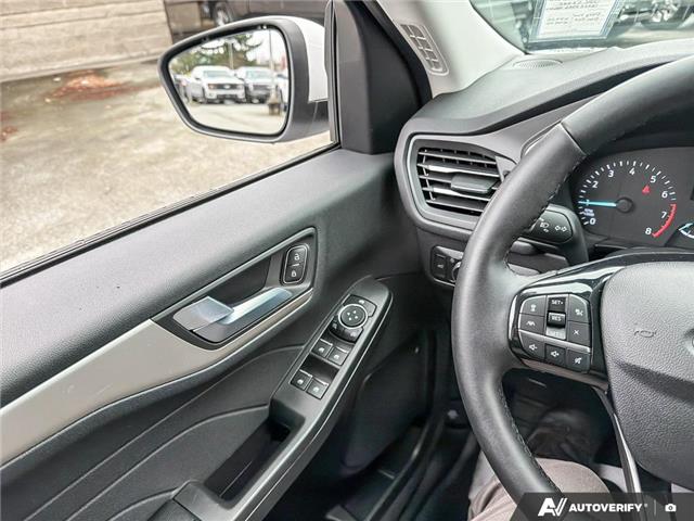 2022 Ford Escape SEL (Stk: XRC57205) in Richmond - Image 17 of 25