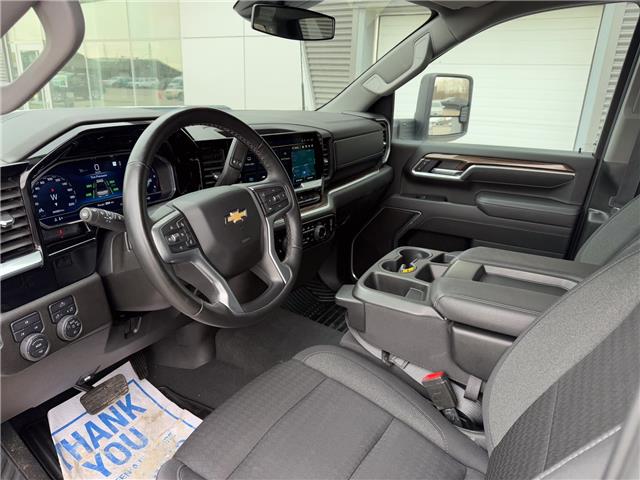 2025 Chevrolet Silverado 3500HD LT (Stk: U11069) in London - Image 9 of 23