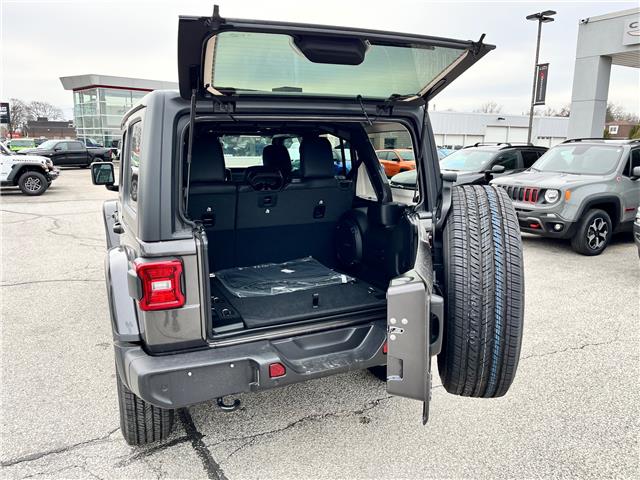 2026 Jeep Wrangler Sahara (Stk: 26-190) in Sarnia - Image 20 of 21