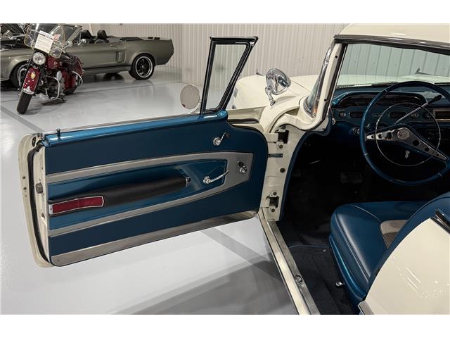 1958 Chevrolet Impala  (Stk: 104738) in Watford - Image 24 of 50