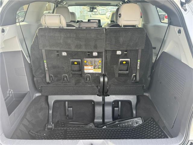 2021 Toyota Sienna XSE 7-Passenger (Stk: 28364P) in Newmarket - Image 4 of 15