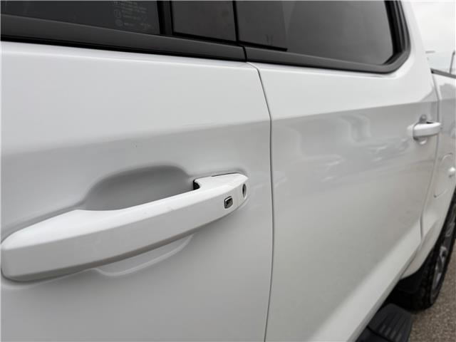 2019 Chevrolet Silverado 1500 RST (Stk: TK411589) in Caledonia - Image 12 of 60