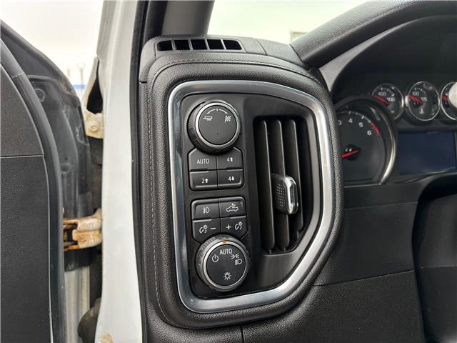 2019 Chevrolet Silverado 1500 RST (Stk: TK411589) in Caledonia - Image 34 of 60