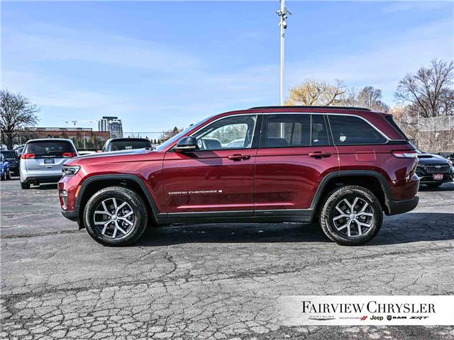 2024 Jeep Grand Cherokee Limited (Stk: U21582) in Burlington - Image 3 of 32