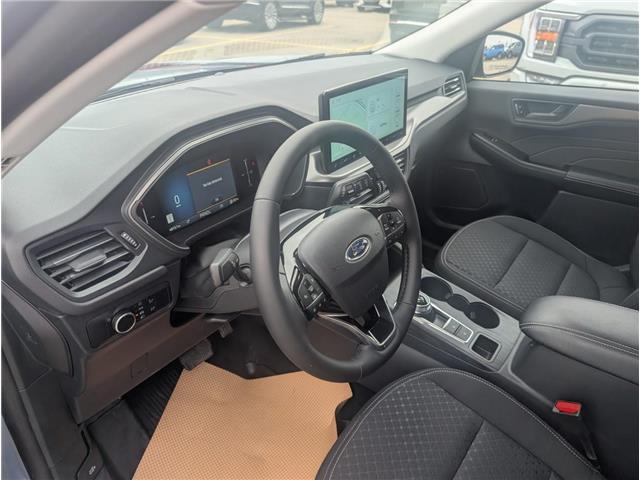 2025 Ford Escape Active (Stk: S-2009A) in Calgary - Image 2 of 25