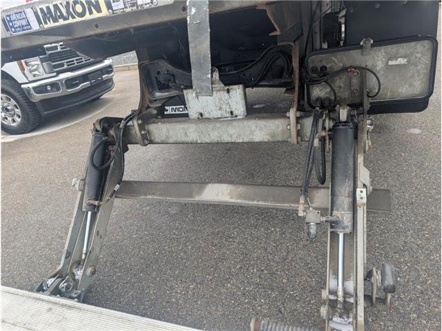 2023 Ford F-750 Diesel Base (Stk: 19469) in Calgary - Image 6 of 19