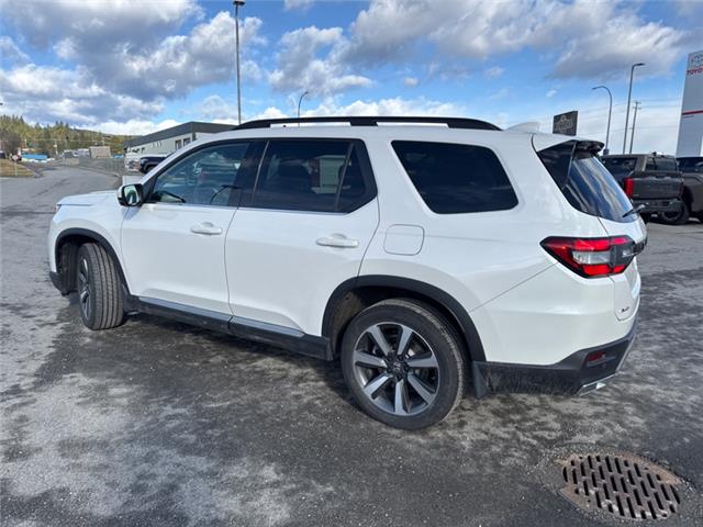 2024 Honda Pilot Touring (Stk: J021404A) in Cranbrook - Image 3 of 20