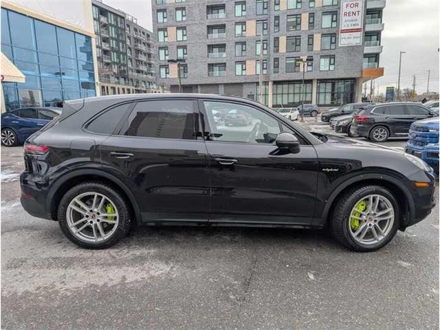 2020 Porsche Cayenne E-Hybrid Base (Stk: 260163) in Ottawa - Image 2 of 25
