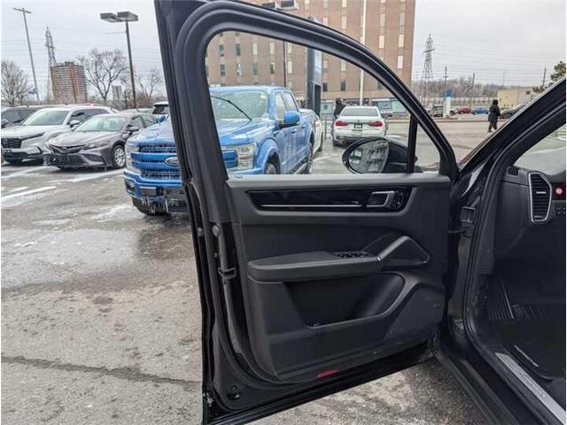 2020 Porsche Cayenne E-Hybrid Base (Stk: 260163) in Ottawa - Image 8 of 25