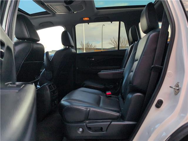 2019 Honda Pilot Touring (Stk: 3940B) in Lethbridge - Image 11 of 23
