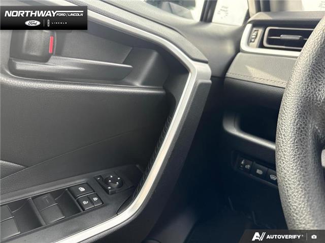 2024 Toyota RAV4 LE (Stk: DR1071) in Brantford - Image 15 of 23