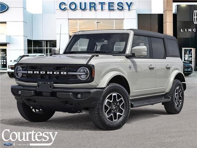 2026 Ford Bronco Outer Banks (Stk: 26BR5876) in London - Image 1 of 21