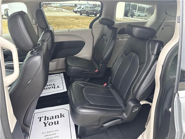 2023 Chrysler Pacifica Touring-L (Stk: 0230P) in Meaford - Image 8 of 12