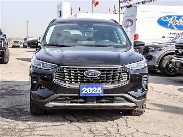 2025 Ford Escape Platinum (Stk: P23940) in Toronto - Image 4 of 29