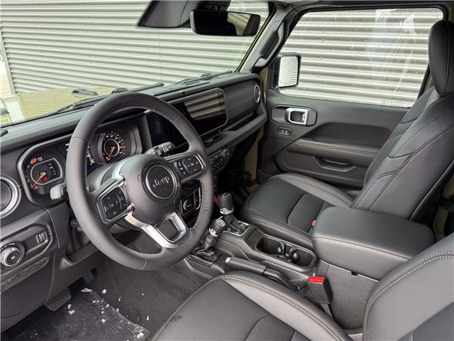 2026 Jeep Wrangler Sahara (Stk: 26186D) in London - Image 10 of 25