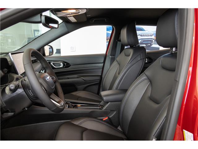2026 Jeep Compass Limited (Stk: 26033D) in London - Image 11 of 28
