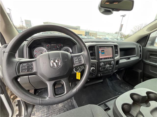 2022 RAM 1500 Classic Tradesman (Stk: 22-075H) in Sarnia - Image 15 of 27