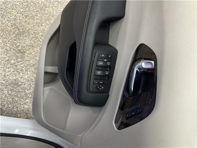 2024 Chrysler Pacifica Limited (Stk: 43738J) in Belleville - Image 18 of 38