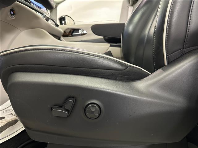 2024 Chrysler Pacifica Limited (Stk: 43738J) in Belleville - Image 19 of 38