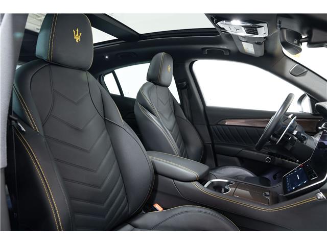 2023 Maserati Grecale Modena (Stk: UC2285) in Calgary - Image 18 of 28