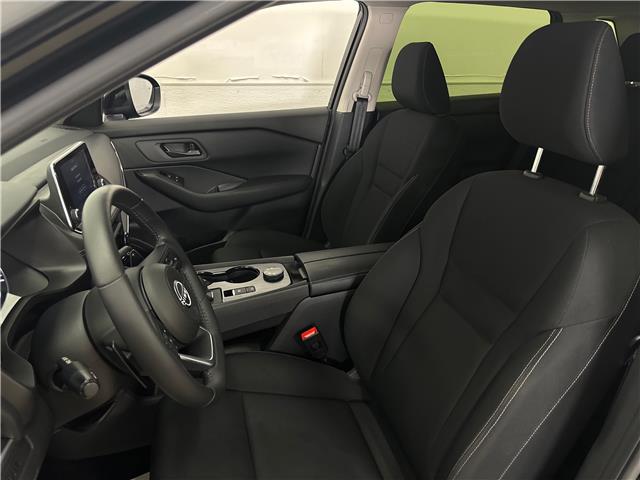 2024 Nissan Rogue S (Stk: 43706J) in Belleville - Image 11 of 30