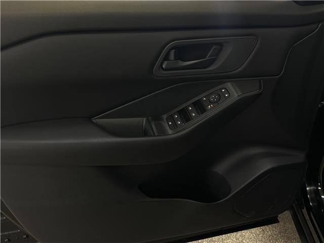 2024 Nissan Rogue S (Stk: 43706J) in Belleville - Image 13 of 30