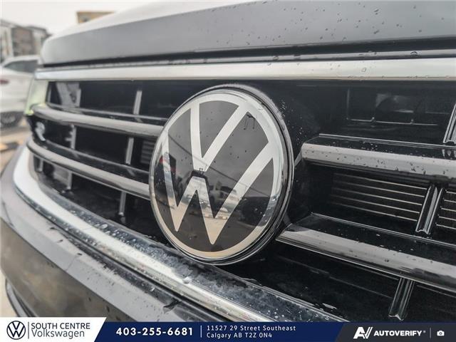 2024 Volkswagen Tiguan Comfortline R-Line Black Edition (Stk: ST-305A) in Calgary - Image 9 of 10