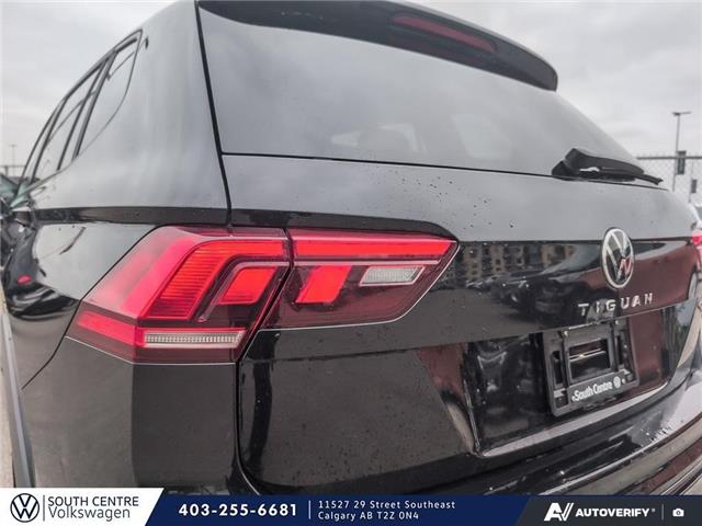 2024 Volkswagen Tiguan Comfortline R-Line Black Edition (Stk: ST-305A) in Calgary - Image 10 of 10