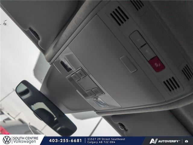 2022 Volkswagen Tiguan Comfortline (Stk: ST-449A) in Calgary - Image 19 of 23