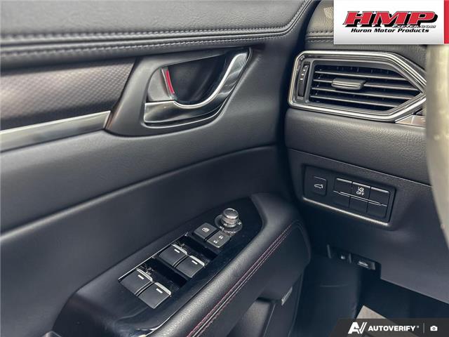 2023 Mazda CX-5 Sport Design w/Turbo (Stk: 107295) in Exeter - Image 16 of 29