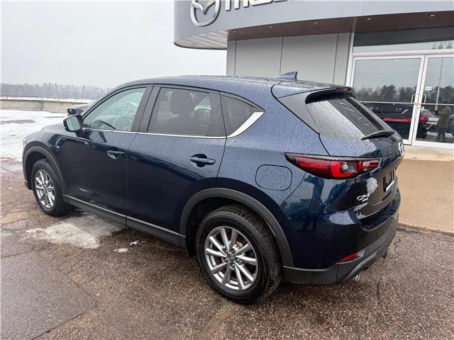 2022 Mazda CX-5 GS (Stk: 24778) in Pembroke - Image 15 of 28