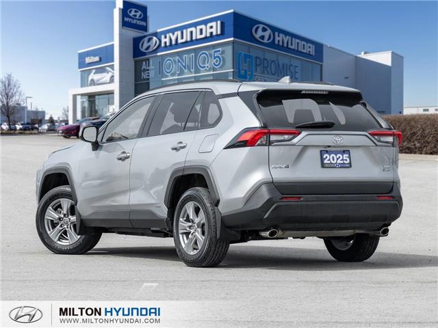 2025 Toyota RAV4 Hybrid XLE (Stk: 257621) in Milton - Image 5 of 24
