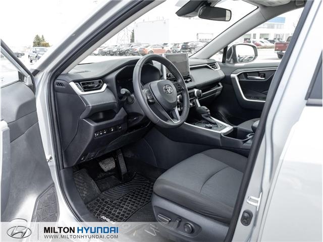 2025 Toyota RAV4 Hybrid XLE (Stk: 257621) in Milton - Image 8 of 24