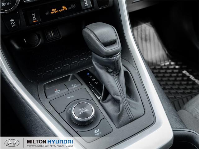2025 Toyota RAV4 Hybrid XLE (Stk: 257621) in Milton - Image 16 of 24