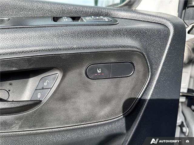 2020 Mercedes-Benz Sprinter 2500 Standard Roof V6 (Stk: L3183) in London - Image 16 of 25