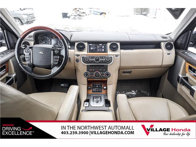 2016 Land Rover LR4 Base (Stk: B9079) in Calgary - Image 15 of 40