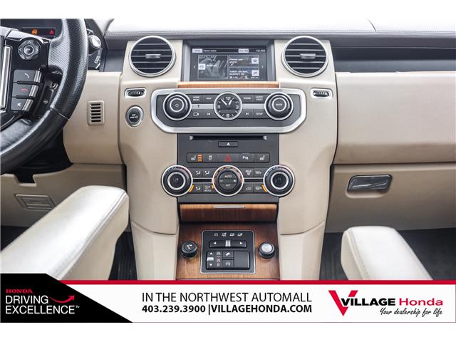 2016 Land Rover LR4 Base (Stk: B9079) in Calgary - Image 22 of 40