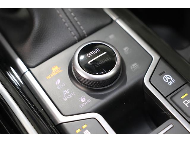 2024 Kia Sorento 2.5T X-Line in Edmonton - Image 23 of 30