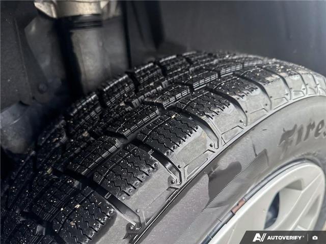 2021 Toyota RAV4 LE (Stk: 165607) in London - Image 7 of 19