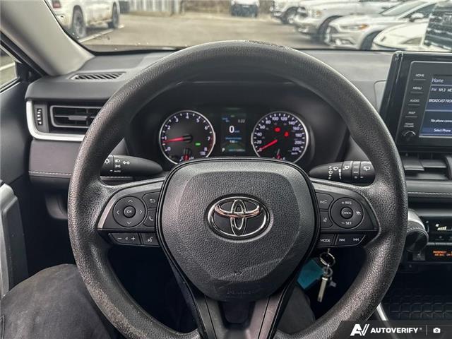 2021 Toyota RAV4 LE (Stk: 165607) in London - Image 13 of 19