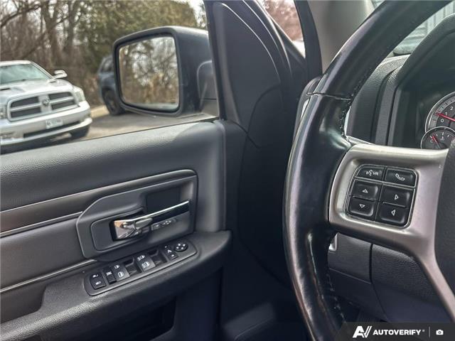 2022 RAM 1500 Classic SLT (Stk: 165414) in London - Image 17 of 26 2022 RAM 1500 Classic SLT (Stk: 165414) in London - Image 17 of 26